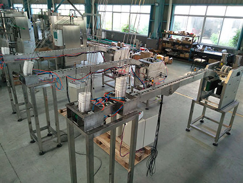Auto Water Oil Wine Bottle Handle Applicator Inserting Machine Handle Pressing Machine
