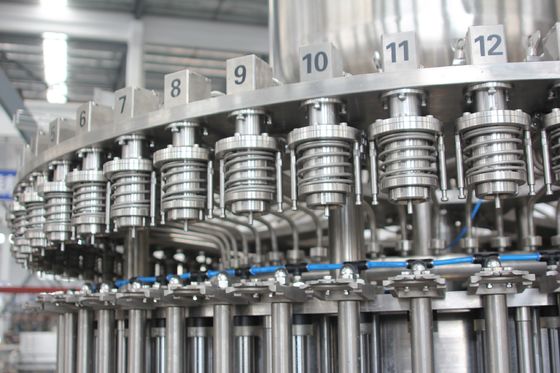 304 Stainless Steel 6000BPH Carbonated Beverage Filling Machine