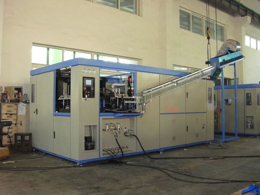Drink Bottle 3Ton 30KW 2200bph PET Bottle Blowing Machine