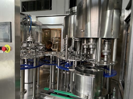 Automatic Water Bottle Filling Machines 2000-24000bph Filling Speed