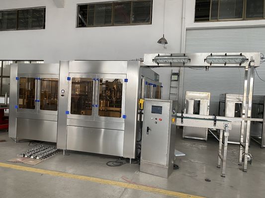 8000BPH 500ml Bottle Filling Capping Machine SUS304