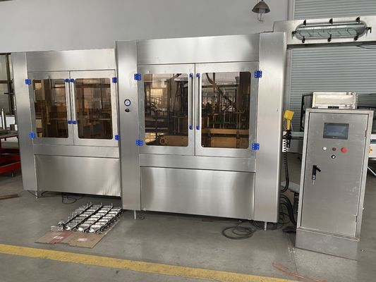 High Speed Water Bottle Filling Machines Customized Weight 2000-24000bph